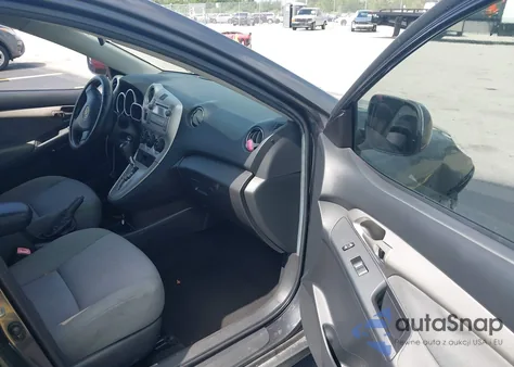 2009 Toyota Matrix из США, поврежденный, VIN 2T1KU40E49C076856